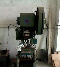 高價(jià)收購五金機(jī)床及各類機(jī)電設(shè)備 專業(yè)、高效、誠信服務(wù)